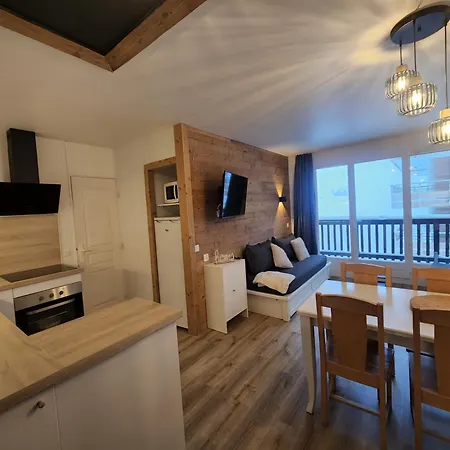 La Roche Noire - Au Pied De L'immeuble Apartment